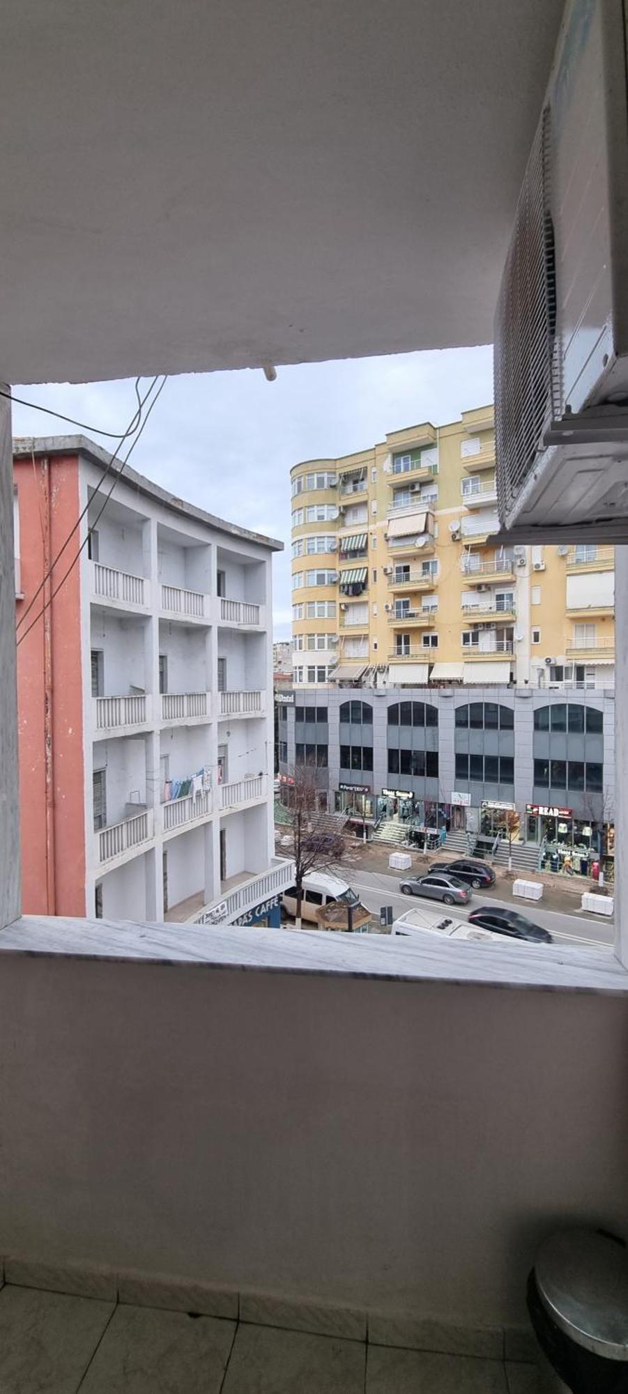 Liam'S Apartment Durres Exterior photo
